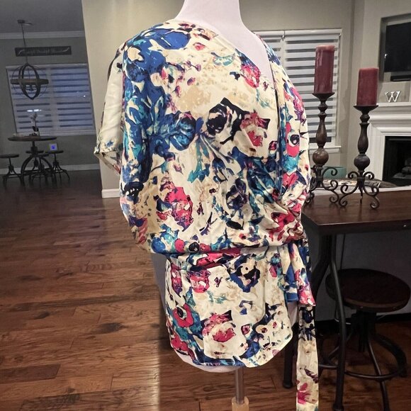 Nicole Miller Woman Blouse Plus Size 2X Satin Multicolor Floral Waist Tie V-Neck - Picture 10 of 13